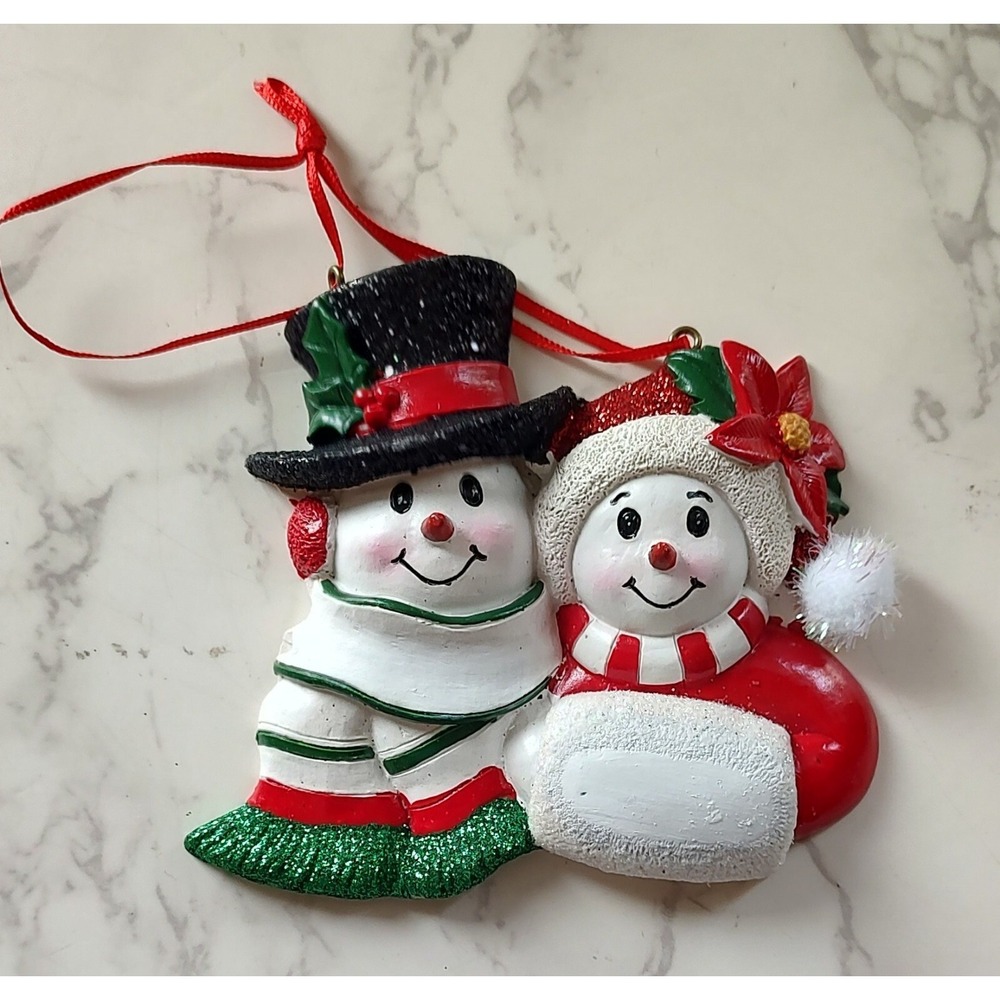 Customizable Snow Man And Wife Couple Christmas Ornament B6